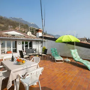 Angela -terrace & Beautiful View - Happy Ferienhaus